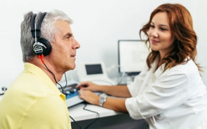 کاهش شنوایی حسی عصبی ناگهانی 